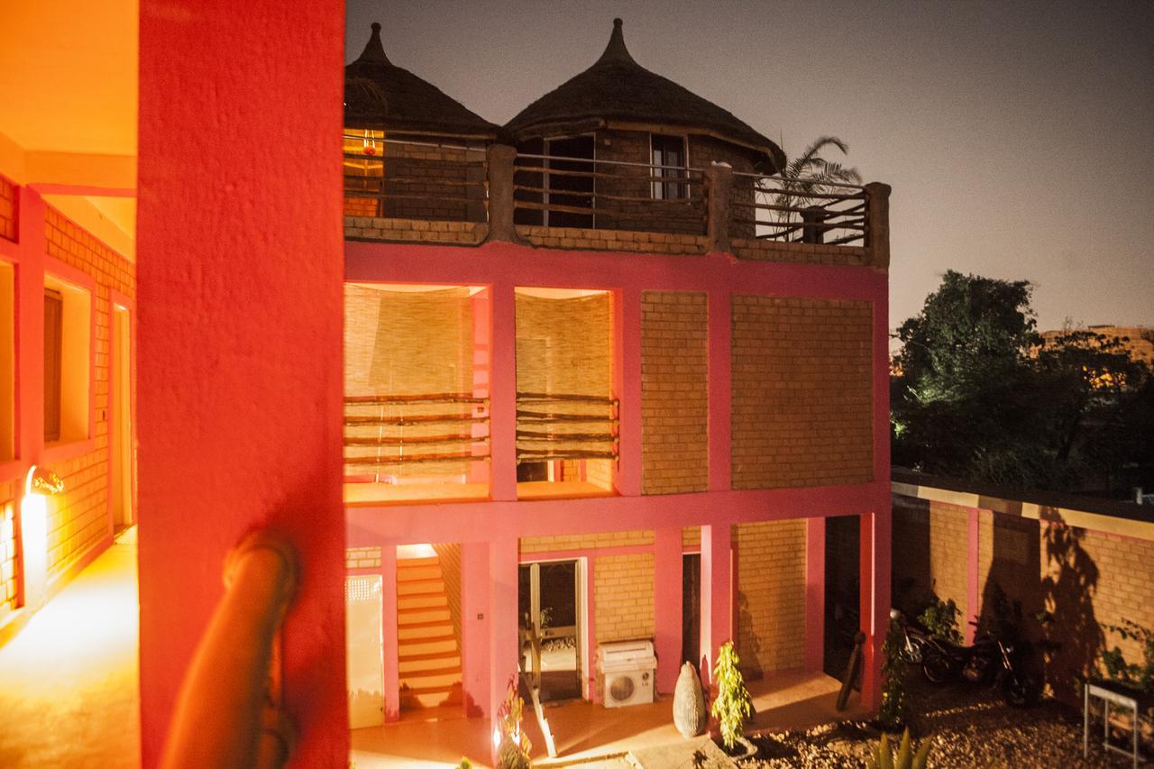 Residence Hotel Lwili Ouagadougou Exterior foto