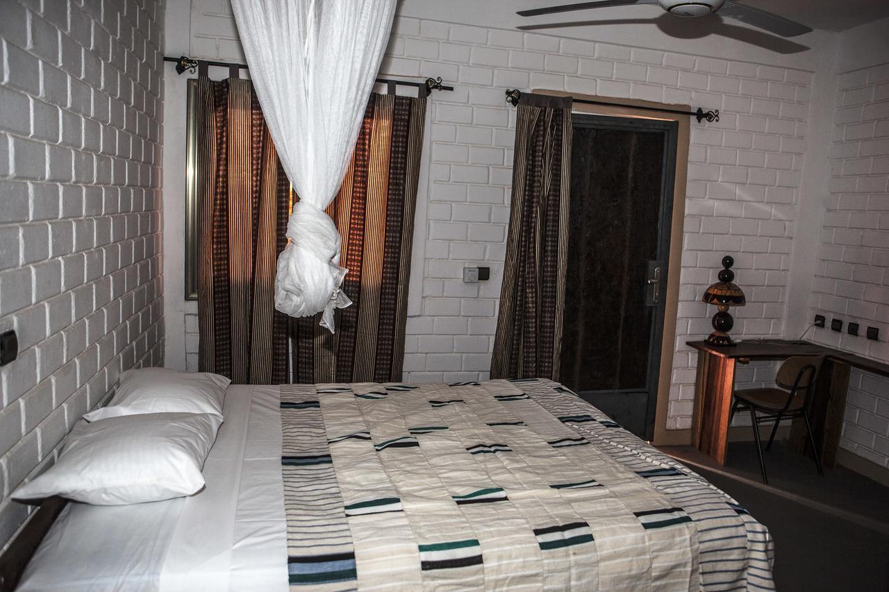 Residence Hotel Lwili Ouagadougou Exterior foto